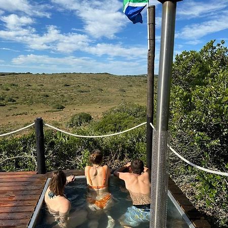 Ostrich Cottage At Les Wings Private Game Farm Groot-Jongensfontein ภายนอก รูปภาพ